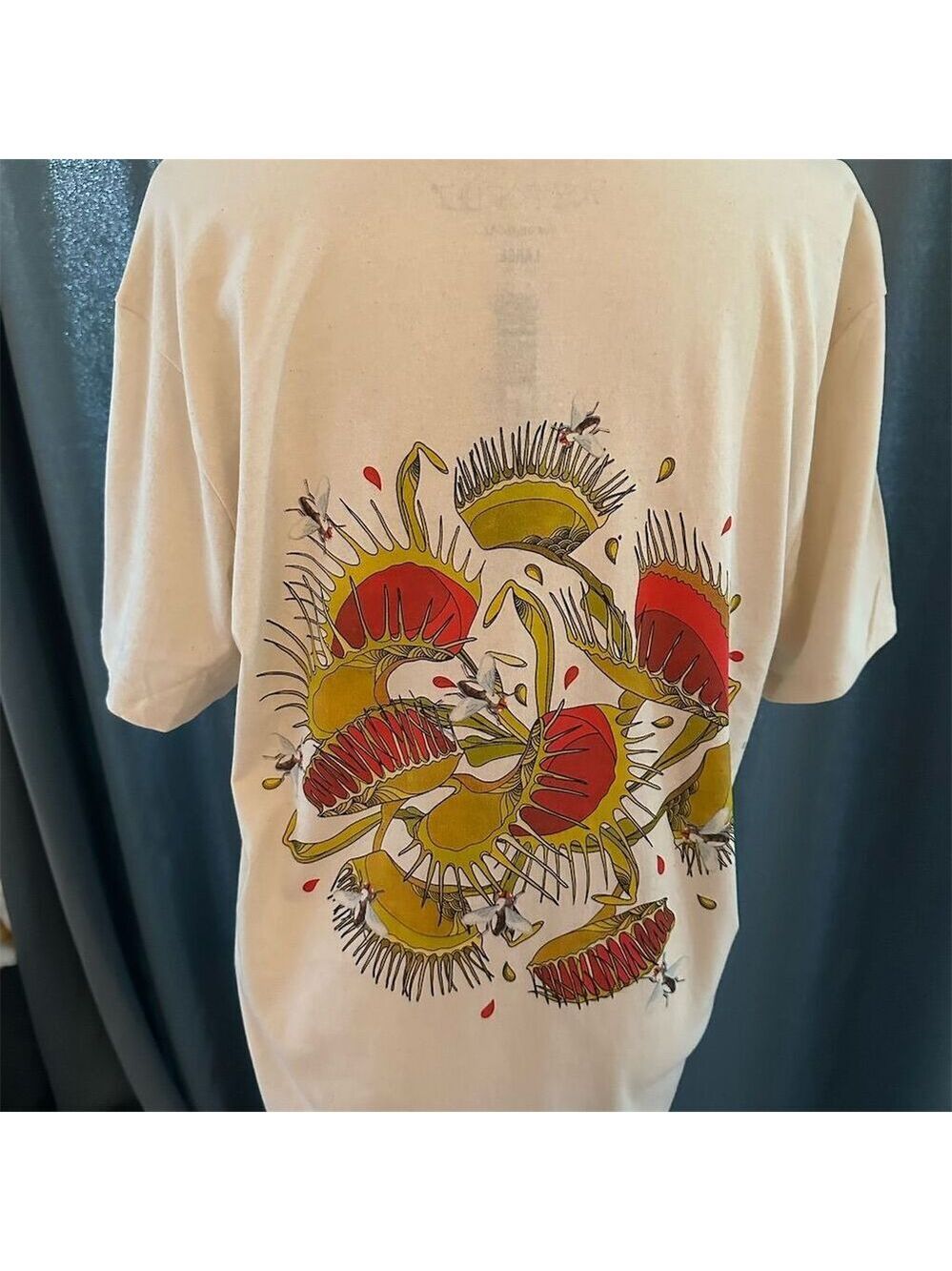 Vox Populi Men's "Trap Life" Graphic T-Shirt White Standard Size L